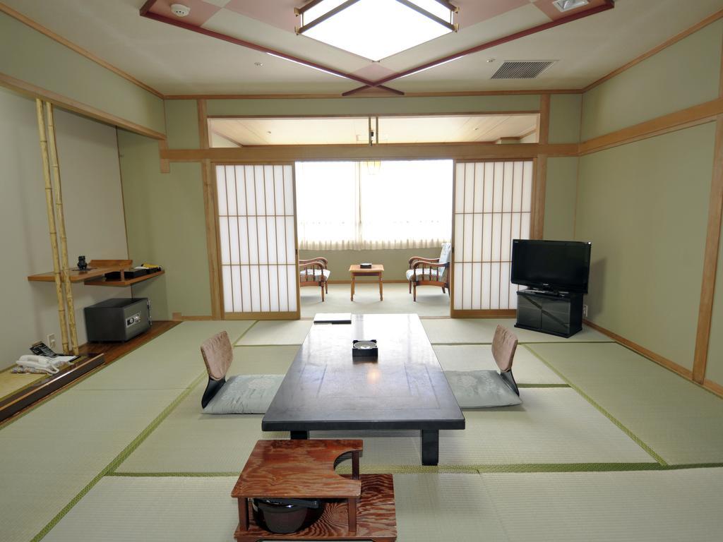 Nisshokan Shinkan Baishokaku Nagasaki Exterior photo